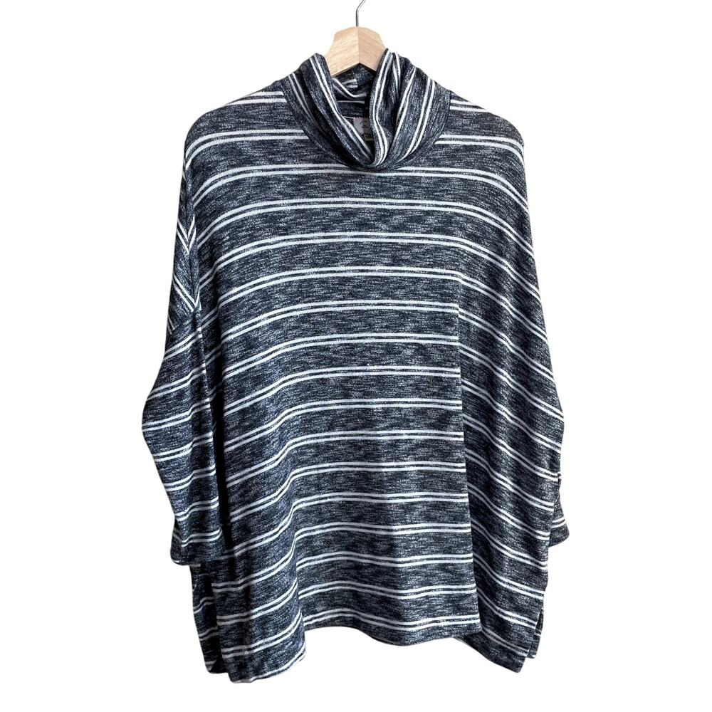Anthropologie 9-H15 STCL gray white striped turtleneck poncho sweater women's M